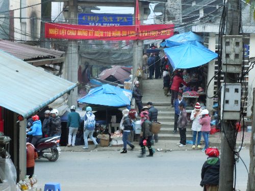 �x�g�i���T�p�̊X